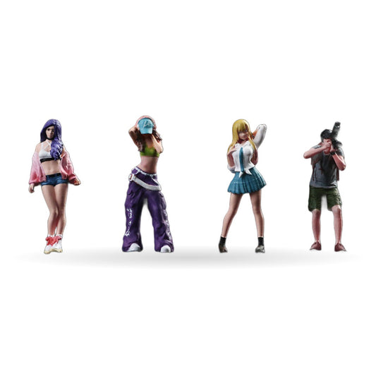 1:64 Street Style Girls Figure Set