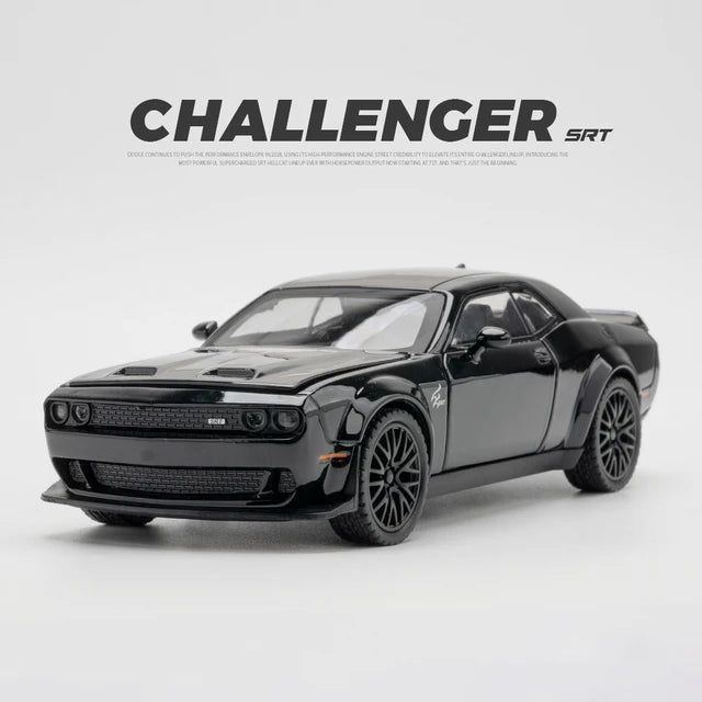 1: 32 Dodge Challenger Hellcat
