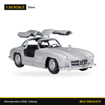 1:24 Mercedes-Benz 300SL Gullwing – Silver