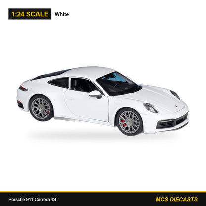 1:24 Porsche 911 Carrera 4S – White