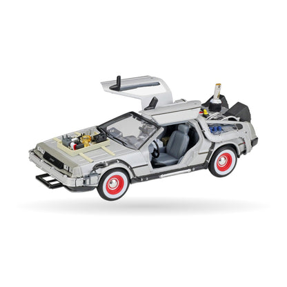 1:24 DeLorean Time Machine (Back to the Future) – detail view 3