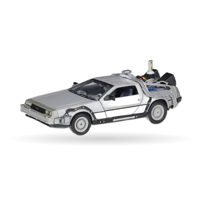 1:24 DeLorean Time Machine (Back to the Future) – detail view 4