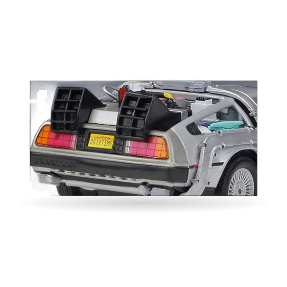 1:24 DeLorean Time Machine (Back to the Future) – detail view 9