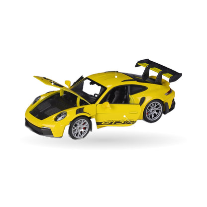 Porsche 911 GT3 RS (992) die-cast model, detail view 1