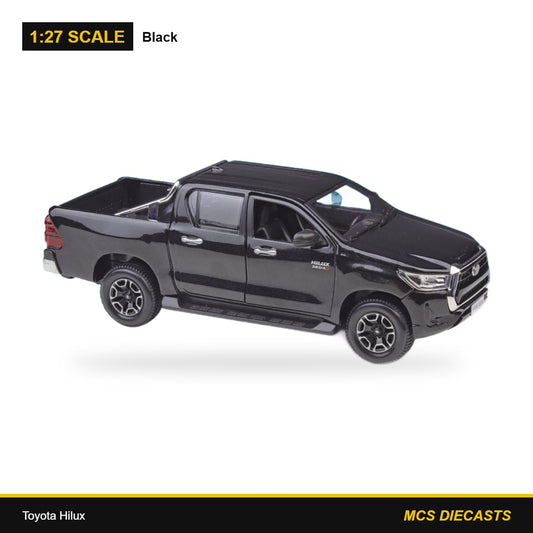 1:27 Toyota Hilux – Black