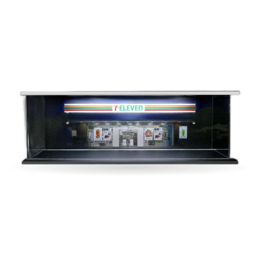 1:64 Convenience Store Car Park Diorama with Lights